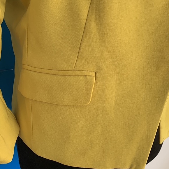 H&M Open Front Blazer - Picture 2 of 7